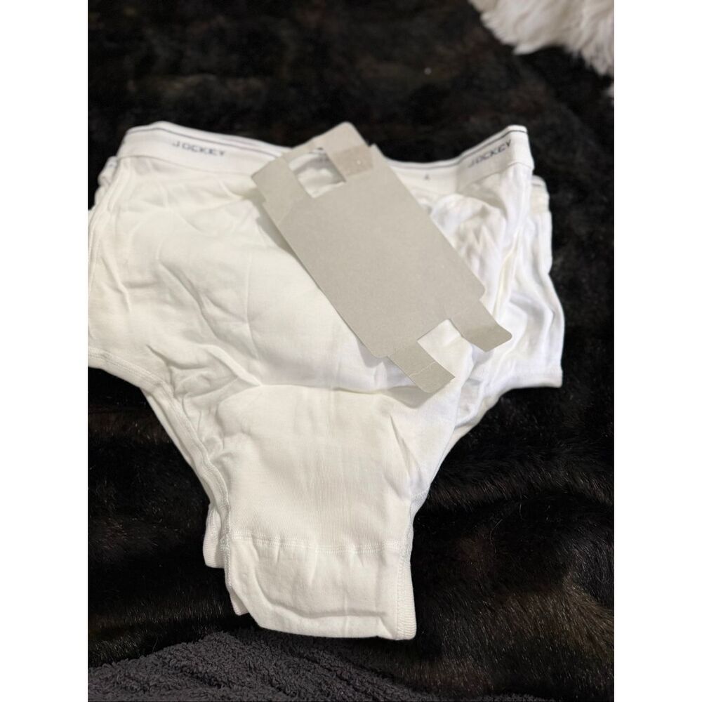 Hanes‎ Men's Briefs 3 pack white size 38 underwear